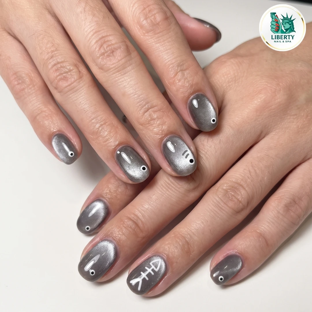 Elegant nails